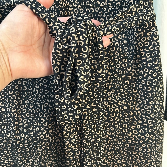 ANN TAYLOR WRAP DRESS WOMEN SIZE 6 BLACK TAN LONG SLEEVE ANIMAL PRINT - Picture 10 of 15
